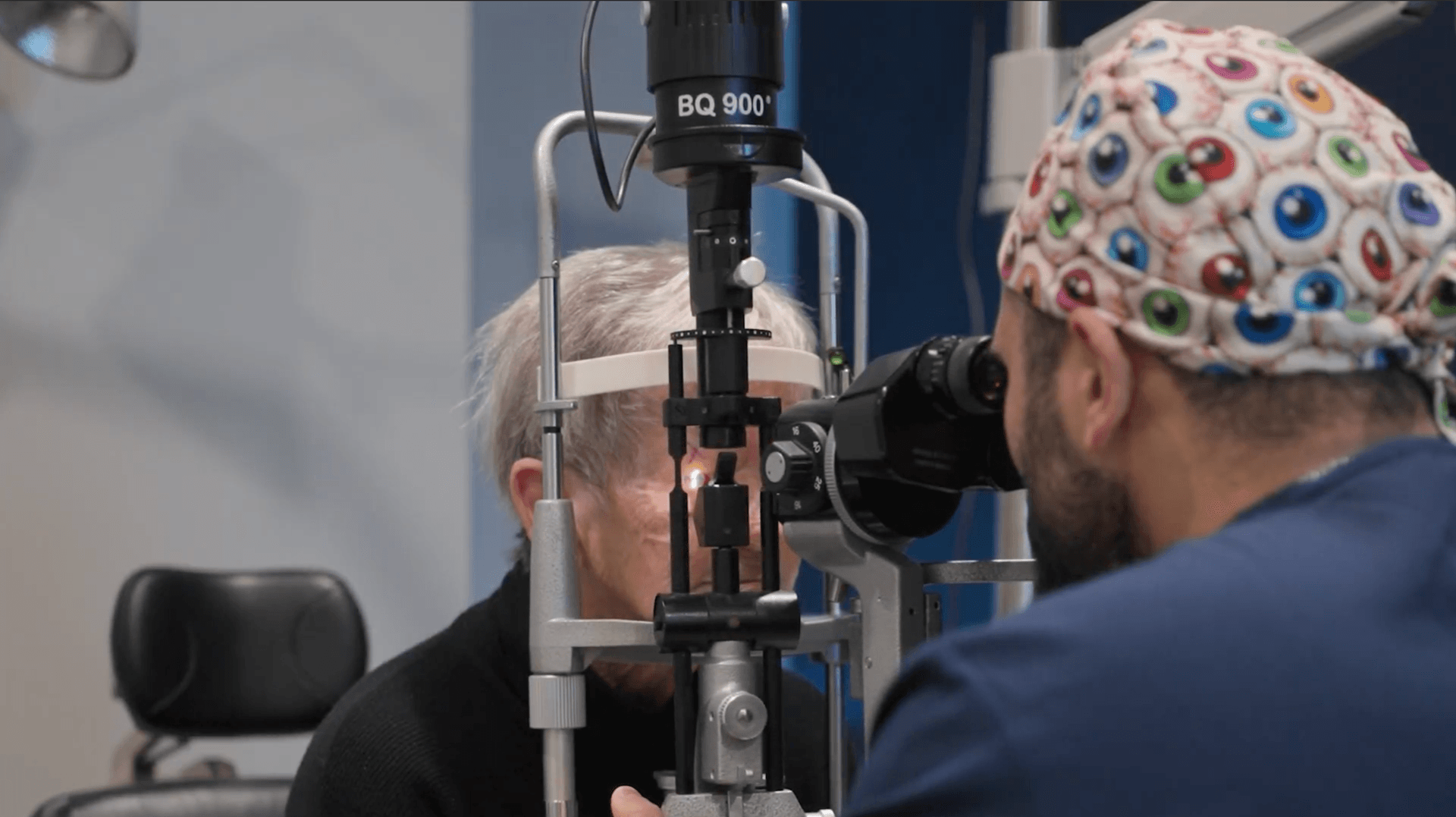 Consultation and eye examination step in the Visionary Eye consultation and surgery process